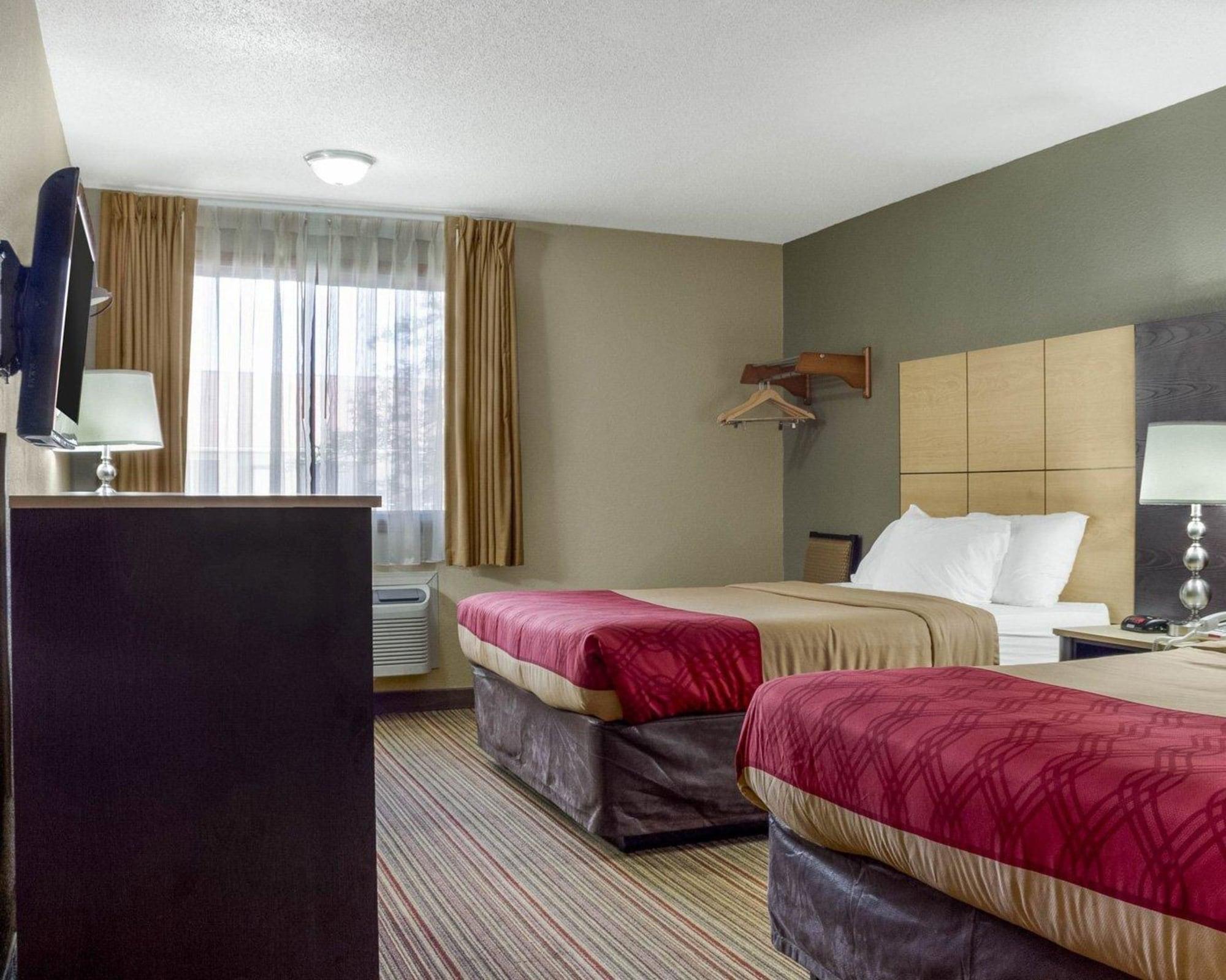 Econo Lodge Grand Forks Extérieur photo